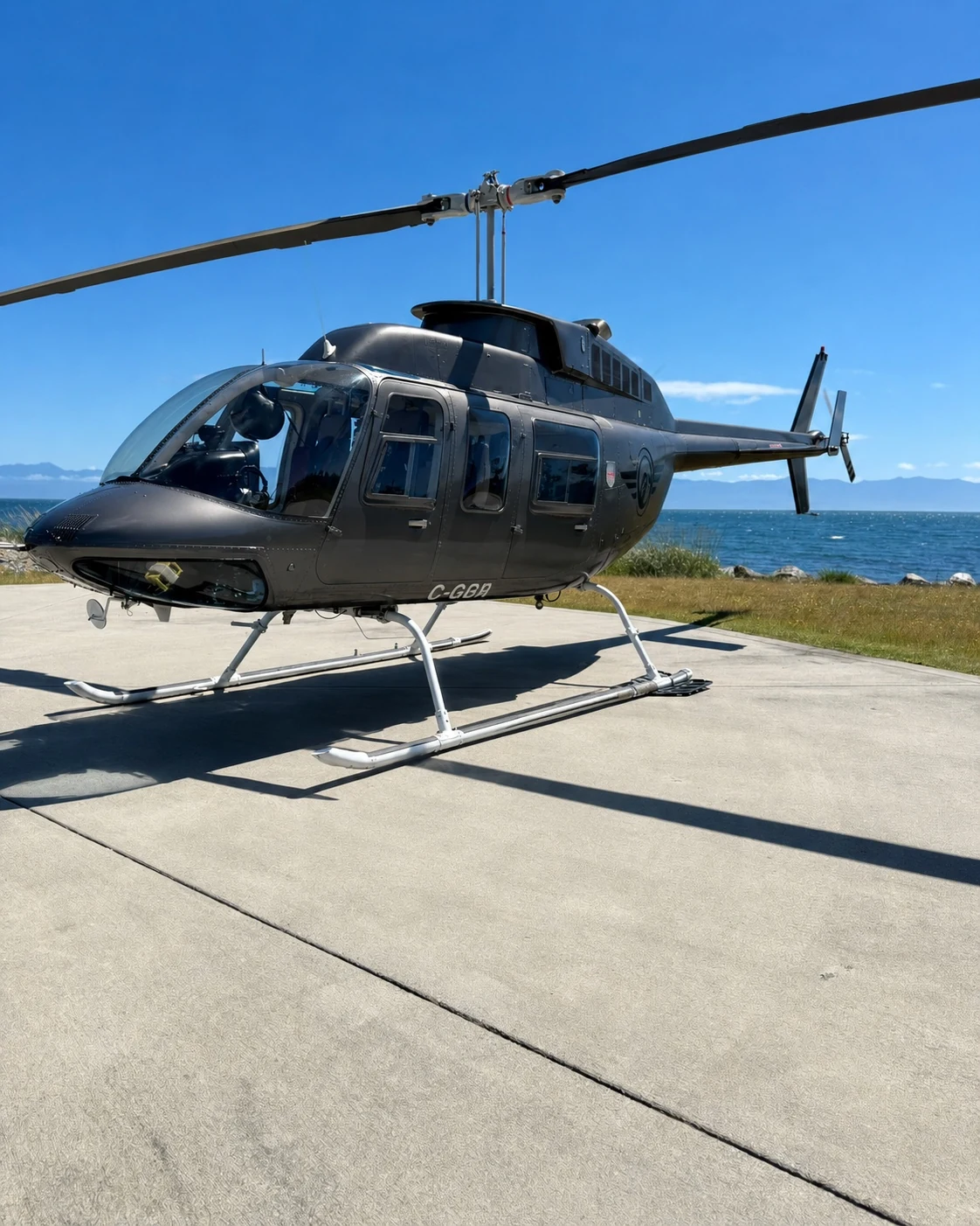 A close view of the helicopter used during the Canada family trip